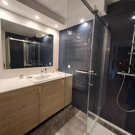 Ermitage. Pour 4 Personnes Au Centre-ville D'hossegor. Wifi Gratuit Soorts-Hossegor